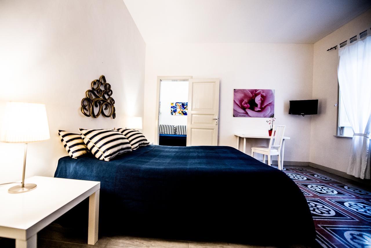 Apartamento Le Vie Di Trapani Habitación foto