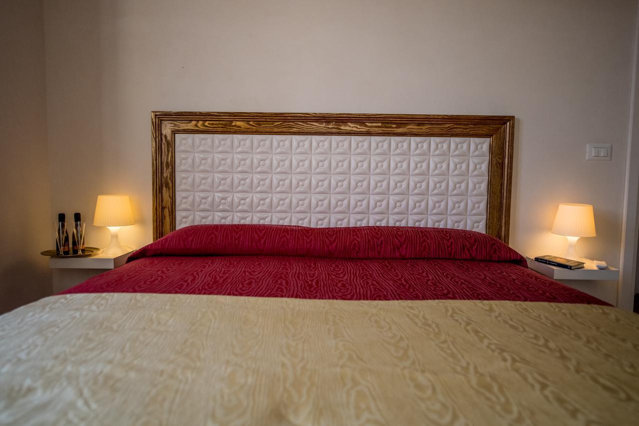 Apartamento Le Vie Di Trapani Habitación foto